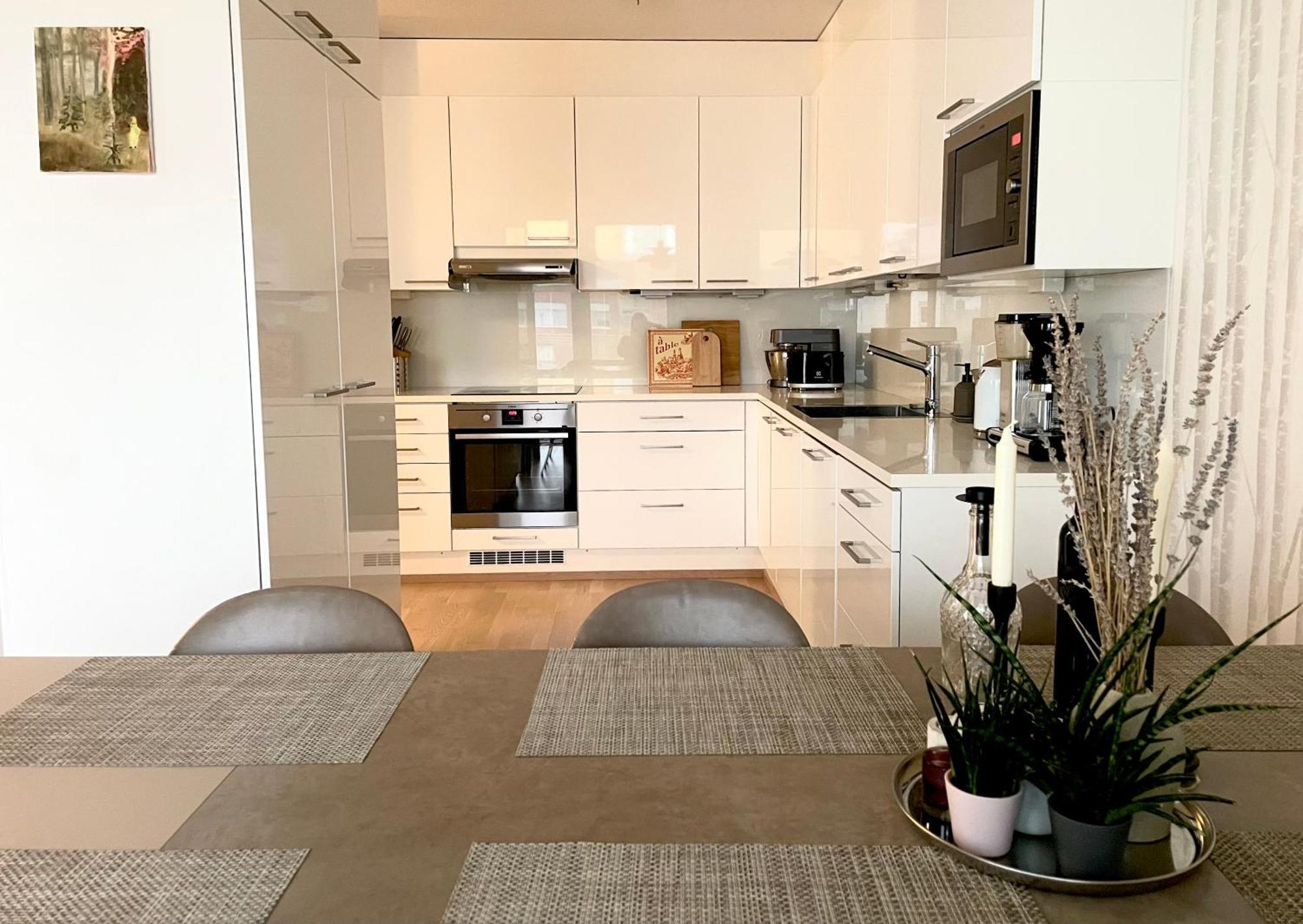 Modern And Cosy 3-bedroom With Private Sauna, In Trendy Kalasatama * Helsínquia
